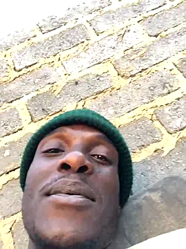 Snapshot of cuminsidebby chatting on October 2025 03:42:02 PM cuminsidebby online show from October 2025 03:42:02 PM