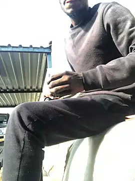 cuminsidebby online show from April 2026 07:14:01 AM