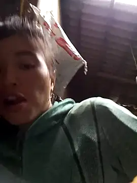 Snapshot of Phuongphuongg chatting on October 2025 09:50:02 AM Phuongphuongg online show from October 2025 09:50:02 AM