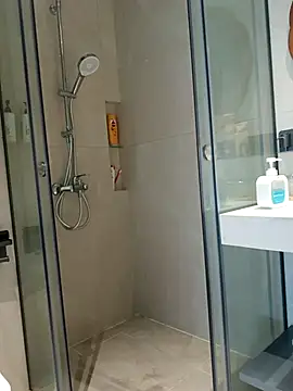 Snapshot of BigDickDaddddy chatting on October 2025 03:58:01 AM BigDickDaddddy online show from October 2025 03:58:01 AM