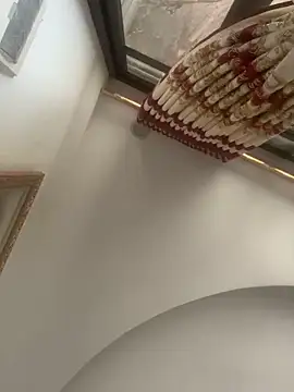 Nhung584 online show from November 2025 01:37:01 AM