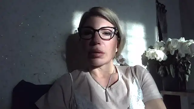 fox red lady7 online show from February 2026 06:51:01 AM