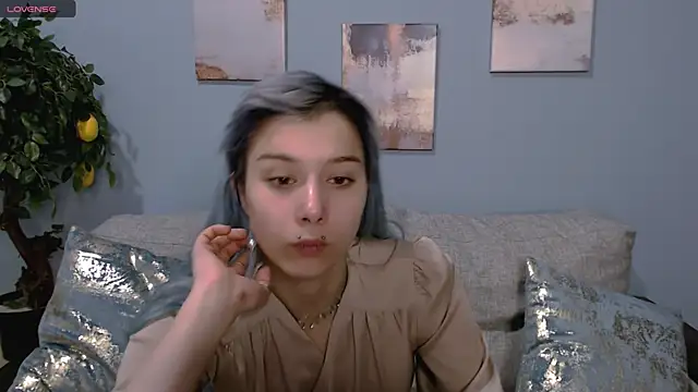 Snapshot of SophieAsh chatting on October 2025 07:15:01 AM SophieAsh online show from October 2025 07:15:01 AM