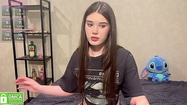 MollyBaby online show from October 2025 04:42:02 PM