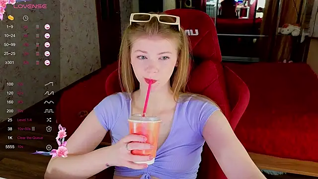 Jenny Skinner20 online show from April 2026 07:17:02 PM