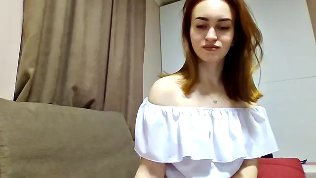 Snapshot of Requellia chatting on October 2025 08:10:01 PM Requellia online show from October 2025 08:10:01 PM