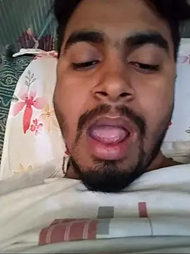 Rohit4500 online show from November 2025 02:43:02 AM