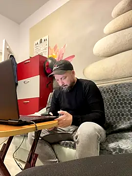 DavidMaros online show from October 2025 08:45:02 AM