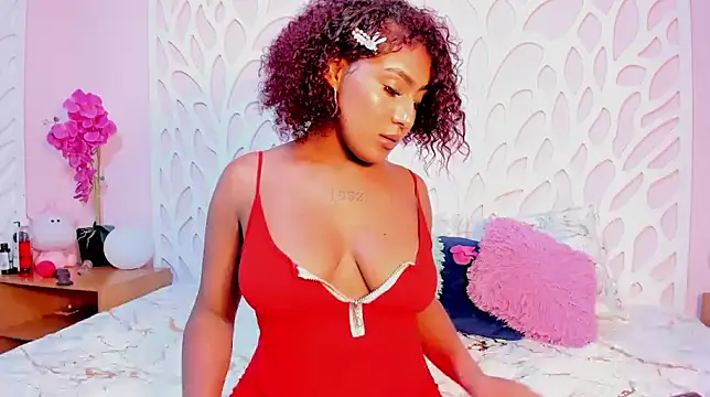 Snapshot of Emmadancer chatting on September 2025 10:13:01 PM Emmadancer online show from September 2025 10:13:01 PM