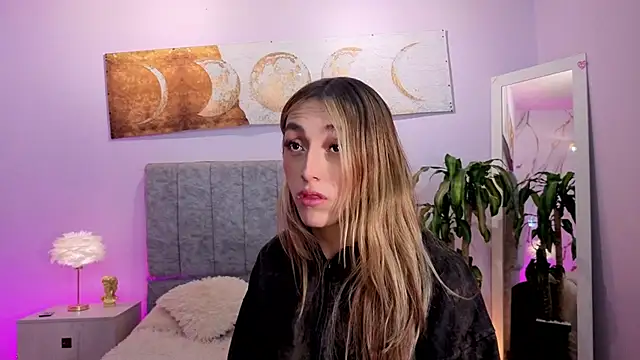 antonellastar24  online show from April 2026 08:06:02 PM