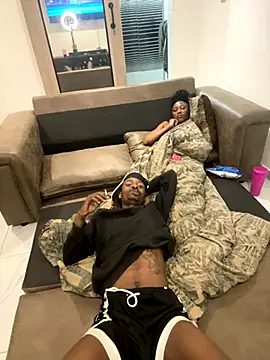 Snapshot of AllDayBbC chatting on September 2025 04:55:02 PM AllDayBbC online show from September 2025 04:55:02 PM