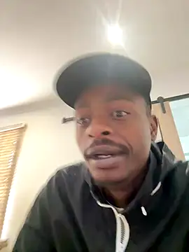 Snapshot of AllDayBbC chatting on October 2025 10:59:01 AM AllDayBbC online show from October 2025 10:59:01 AM