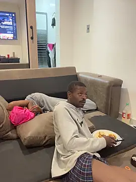 Snapshot of AllDayBbC chatting on October 2025 09:09:02 PM AllDayBbC online show from October 2025 09:09:02 PM