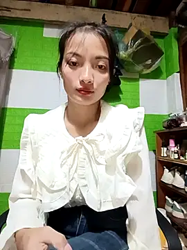 tdtd98 online show from October 2025 11:32:02 AM