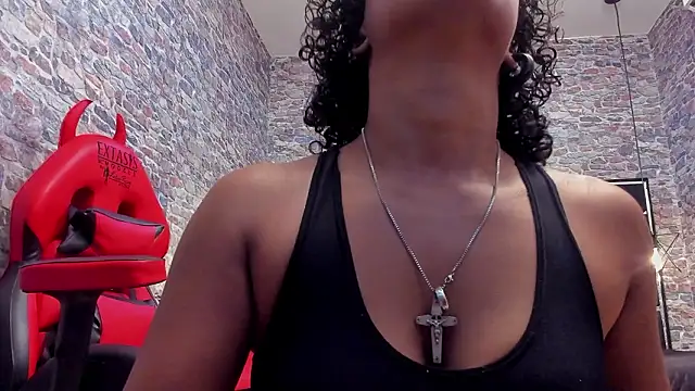 WILD FIREE  online show from February 2026 07:33:02 PM