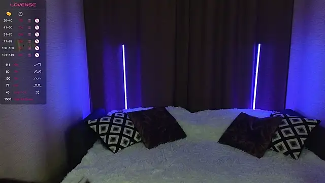 cute club online show from November 2025 06:08:01 PM