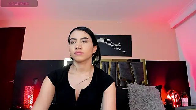 Snapshot of ScarletTorres chatting on October 2025 02:59:01 PM ScarletTorres online show from October 2025 02:59:01 PM