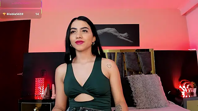 Snapshot of ScarletTorres chatting on October 2025 07:11:01 PM ScarletTorres online show from October 2025 07:11:01 PM