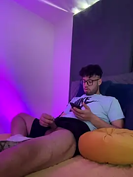 stalinhernandez online show from November 2025 07:35:02 PM