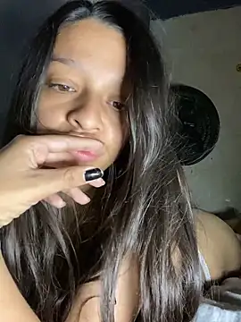 Snapshot of Evermorre chatting on February 2026 01:14:02 PM Evermorre online show from February 2026 01:14:02 PM