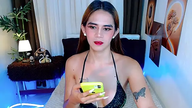 Snapshot of xPrecuioseChesca chatting on June 2026 01:58:01 AM xPrecuioseChesca online show from June 2026 01:58:01 AM