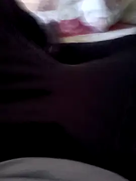 Snapshot of Mumuska chatting on April 2026 02:14:02 PM Mumuska online show from April 2026 02:14:02 PM