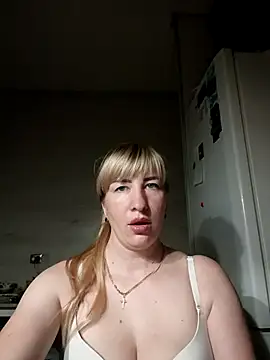 babyjessi online show from September 2025 09:04:01 PM