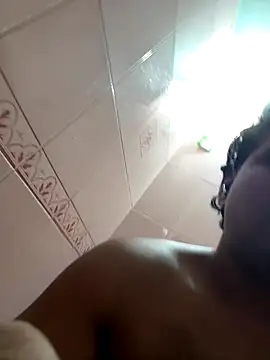 Snapshot of Kira_1413 chatting on October 2025 11:00:02 AM Kira 1413 online show from October 2025 11:00:02 AM