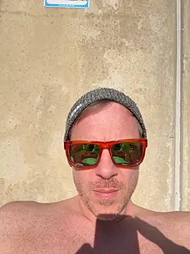 lukas 24 online show from October 2025 09:14:01 PM