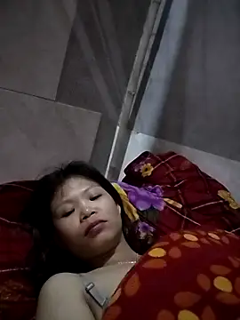 Snapshot of LinhNa999 chatting on November 2025 01:22:02 PM LinhNa999 online show from November 2025 01:22:02 PM