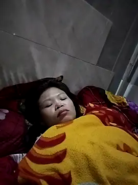 Snapshot of LinhNa999 chatting on December 2025 01:05:02 PM LinhNa999 online show from December 2025 01:05:02 PM