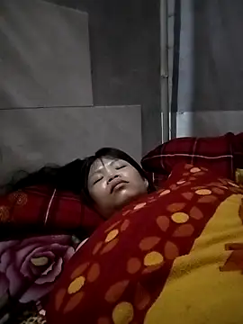 Snapshot of LinhNa999 chatting on December 2025 01:19:01 PM LinhNa999 online show from December 2025 01:19:01 PM