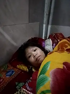 Snapshot of LinhNa999 chatting on January 2026 01:42:01 AM LinhNa999 online show from January 2026 01:42:01 AM