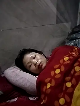 Snapshot of LinhNa999 chatting on February 2026 08:02:01 AM LinhNa999 online show from February 2026 08:02:01 AM