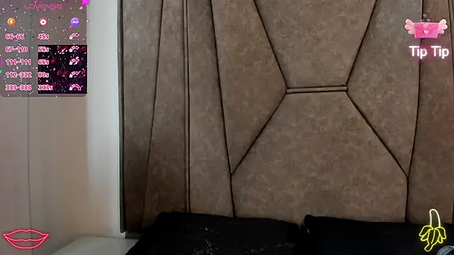 Snapshot of Isabela_Colins chatting on September 2025 12:32:01 PM Isabela Colins online show from September 2025 12:32:01 PM