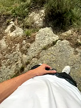 Manu97k online show from September 2025 03:44:01 PM