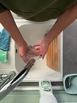 Manu97k online show from March 2026 12:22:01 PM