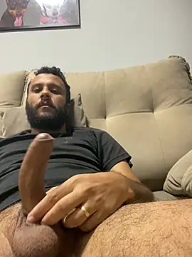 RodrigoBarbudoMT online show from May 2026 04:07:02 AM