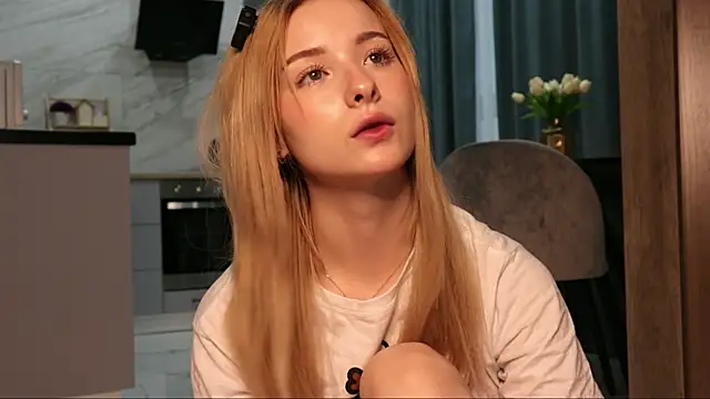 Nana Wilson online show from November 2025 04:44:02 AM