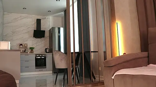 Nana Wilson online show from March 2026 06:50:01 AM