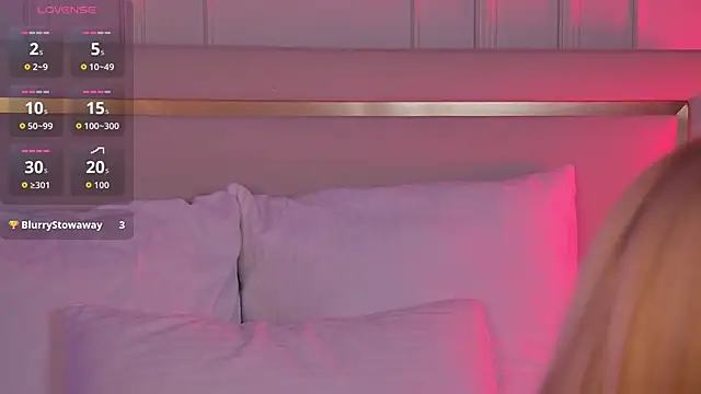 VelvetHell online show from October 2025 03:39:02 AM