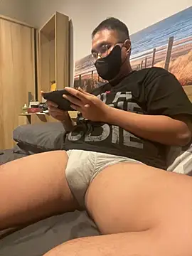 Snapshot of kristan__ chatting on November 2025 07:11:02 AM kristan   online show from November 2025 07:11:02 AM