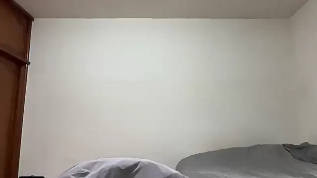 Snapshot of Foxfoxfox4 chatting on February 2026 02:01:02 AM Foxfoxfox4 online show from February 2026 02:01:02 AM