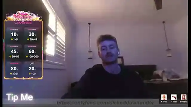 Snapshot of OFFICAL_DICKEDDOWNUNDER chatting on May 2026 04:42:02 AM OFFICAL DICKEDDOWNUNDER online show from May 2026 04:42:02 AM