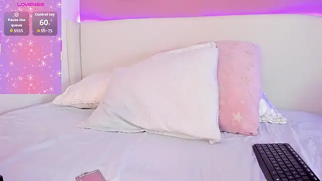  Saandy online show from November 2025 12:04:02 PM