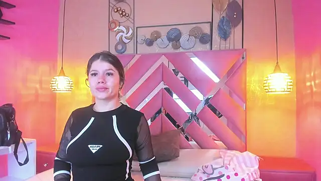 SweetMichel  online show from November 2025 12:59:01 PM