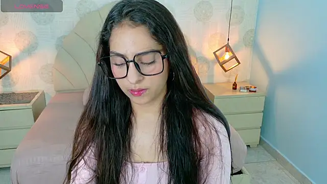 Snapshot of AIXATRISTA1 chatting on May 2026 07:33:01 PM AIXATRISTA1 online show from May 2026 07:33:01 PM