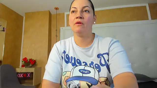 Heidy milf online show from July 2026 08:33:02 PM