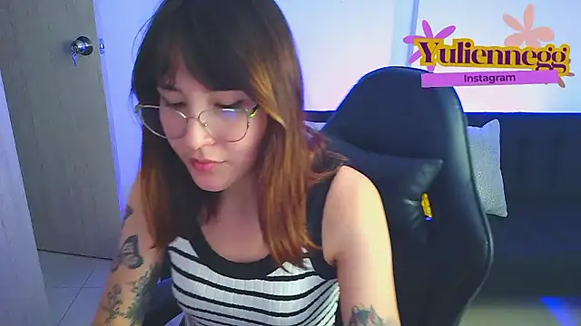 Yulienneg online show from February 2026 03:43:01 AM