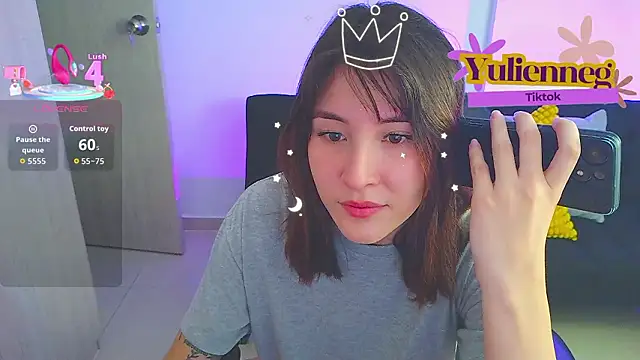 Yulienneg online show from February 2026 10:26:01 PM